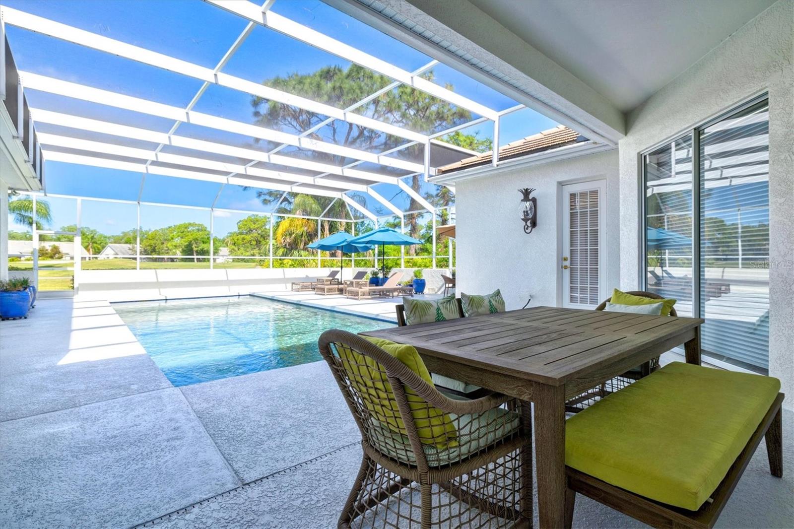 UNIVERSITY PARK COUNTRY CLUB - Residential