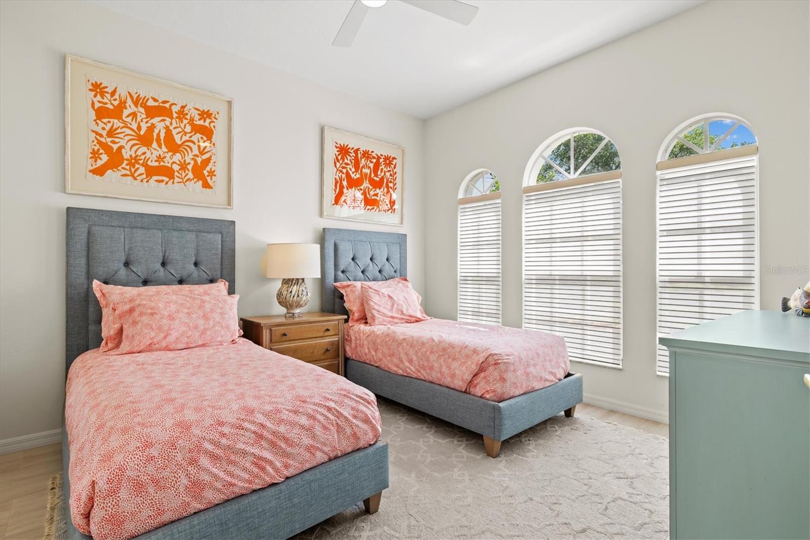 UNIVERSITY PARK COUNTRY CLUB - Residential