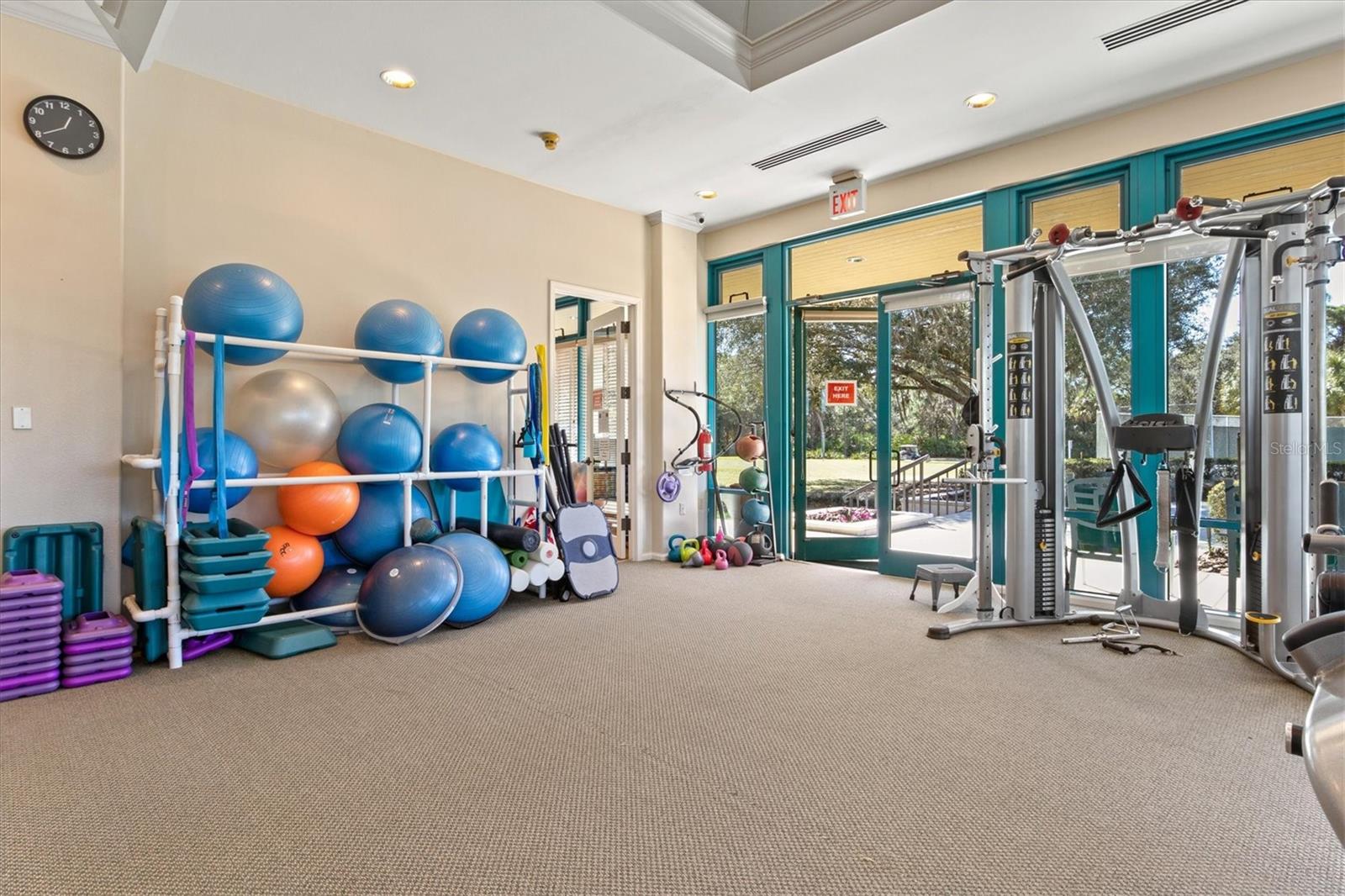 UNIVERSITY PARK COUNTRY CLUB - Residential