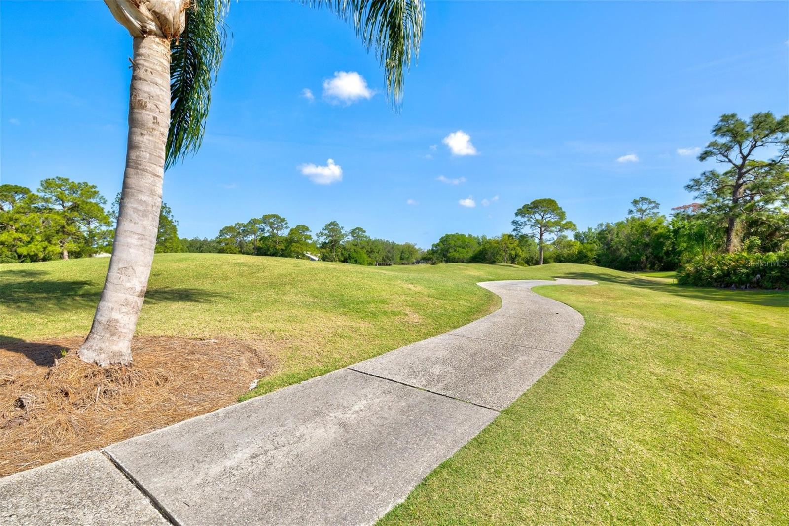 UNIVERSITY PARK COUNTRY CLUB - Residential