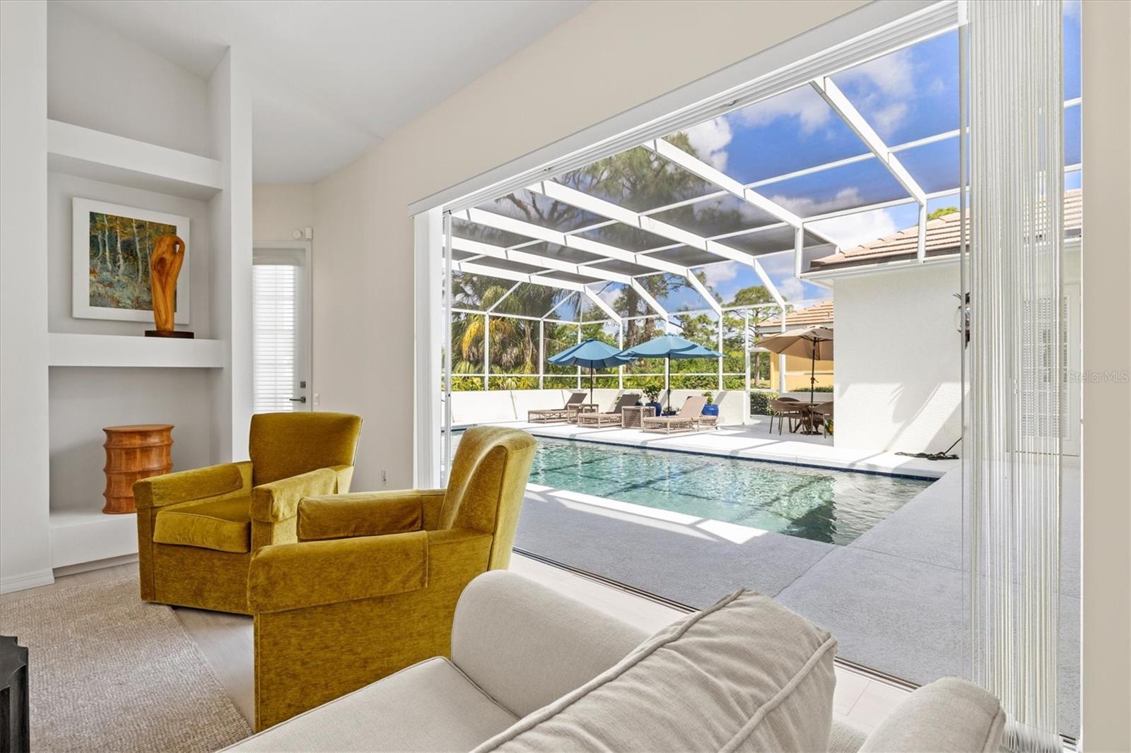 UNIVERSITY PARK COUNTRY CLUB - Residential