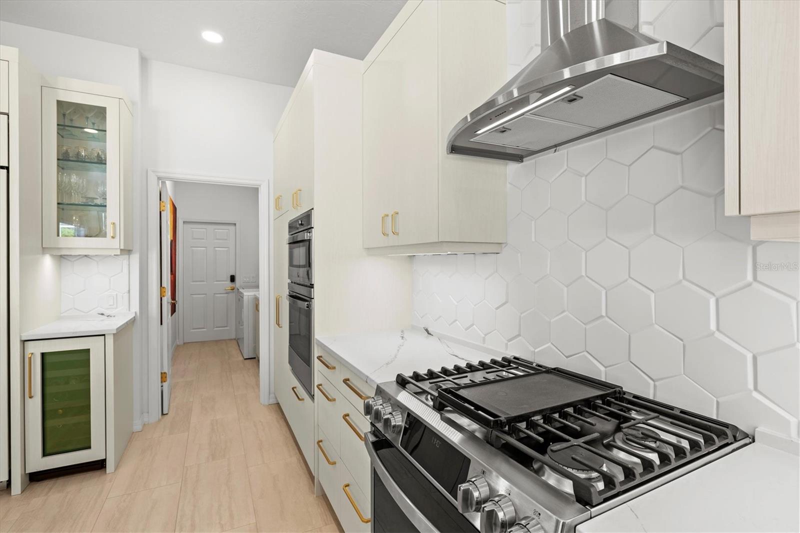 UNIVERSITY PARK COUNTRY CLUB - Residential