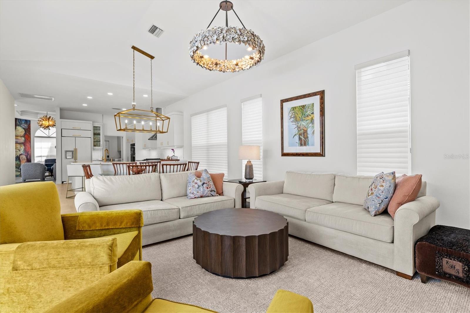 UNIVERSITY PARK COUNTRY CLUB - Residential