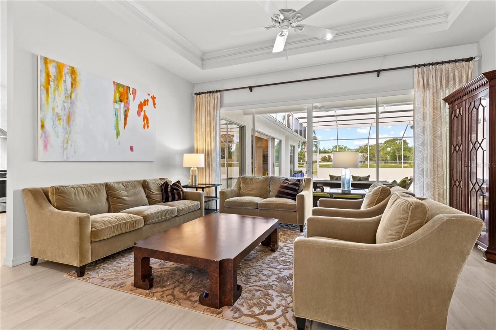 UNIVERSITY PARK COUNTRY CLUB - Residential