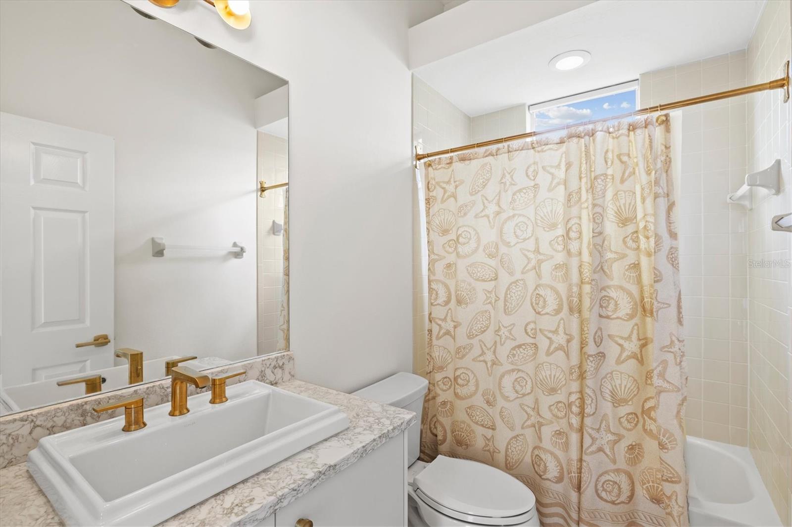 UNIVERSITY PARK COUNTRY CLUB - Residential