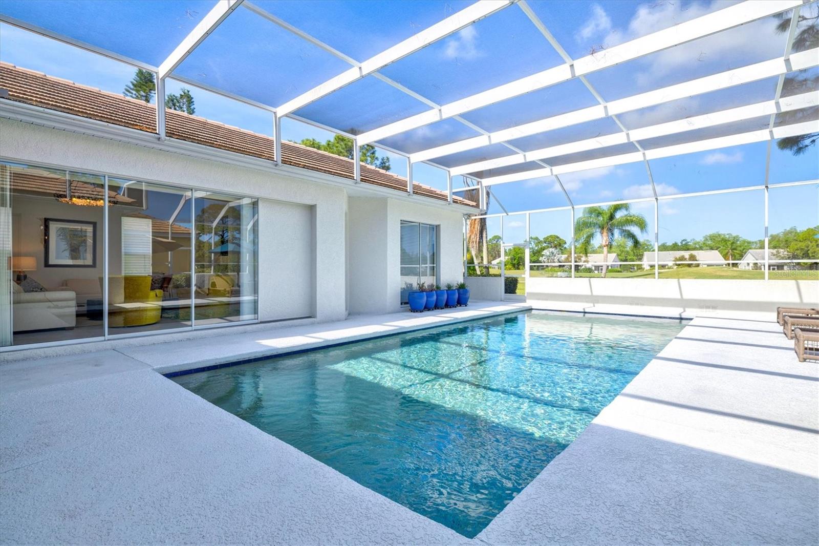 UNIVERSITY PARK COUNTRY CLUB - Residential