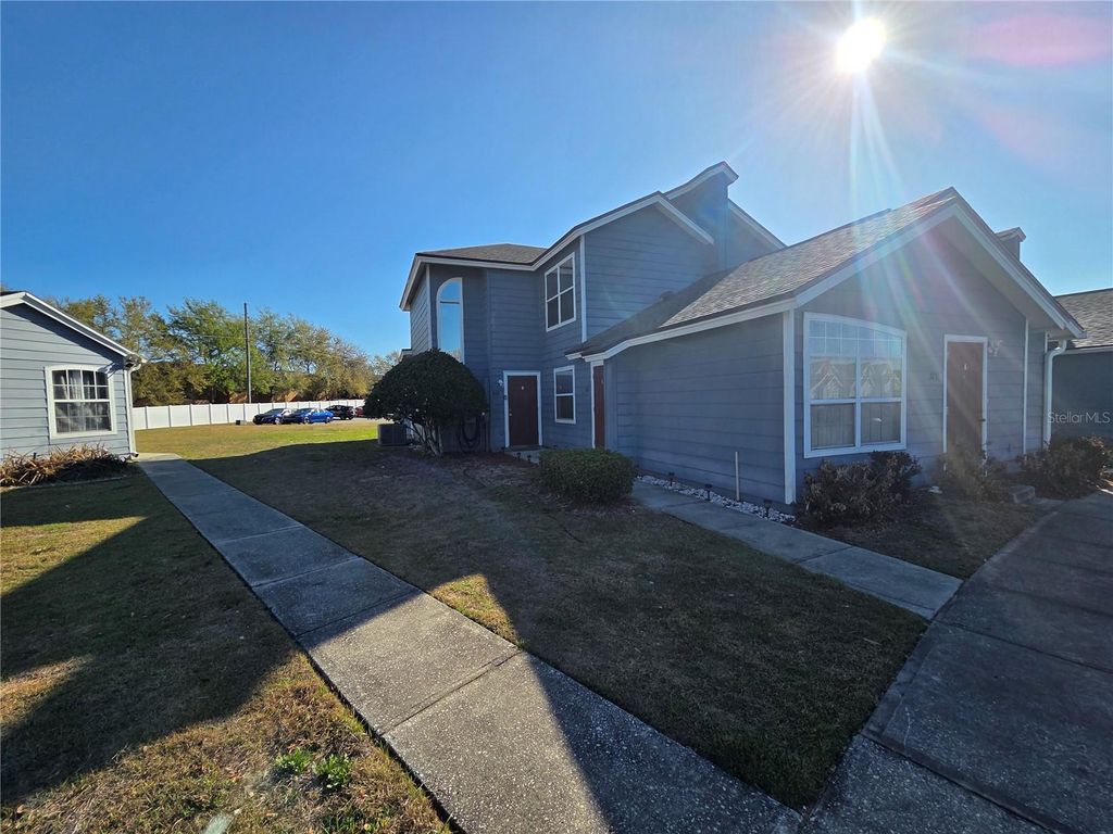 Photo of 803 Caribbean Dr #B, Davenport, FL 33897 (MLS # S5145691)