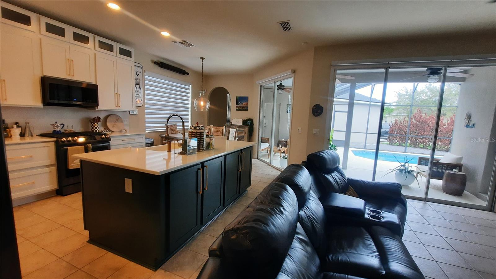 TRAFALGAR VILLAGE PH 3 - Residential