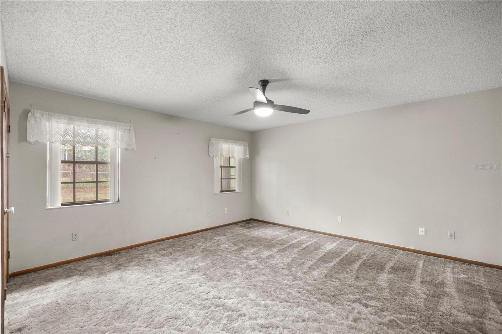 INVERNESS HIGHLANDS WEST - Residential