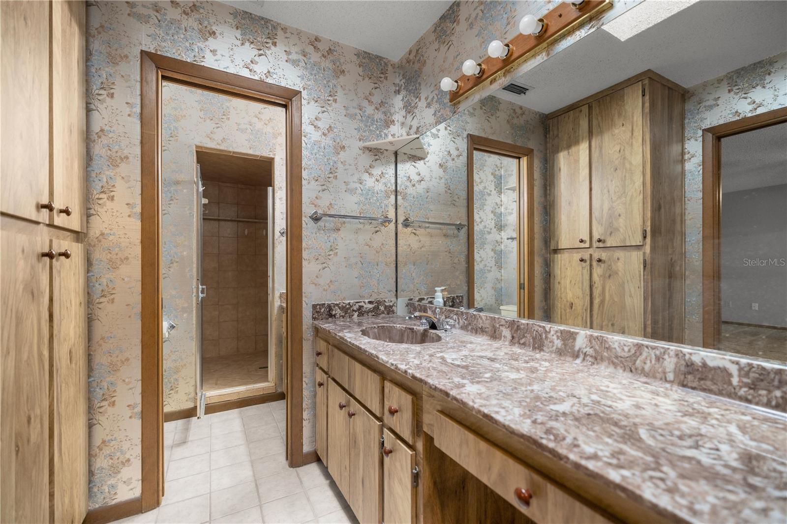 INVERNESS HIGHLANDS WEST - Residential