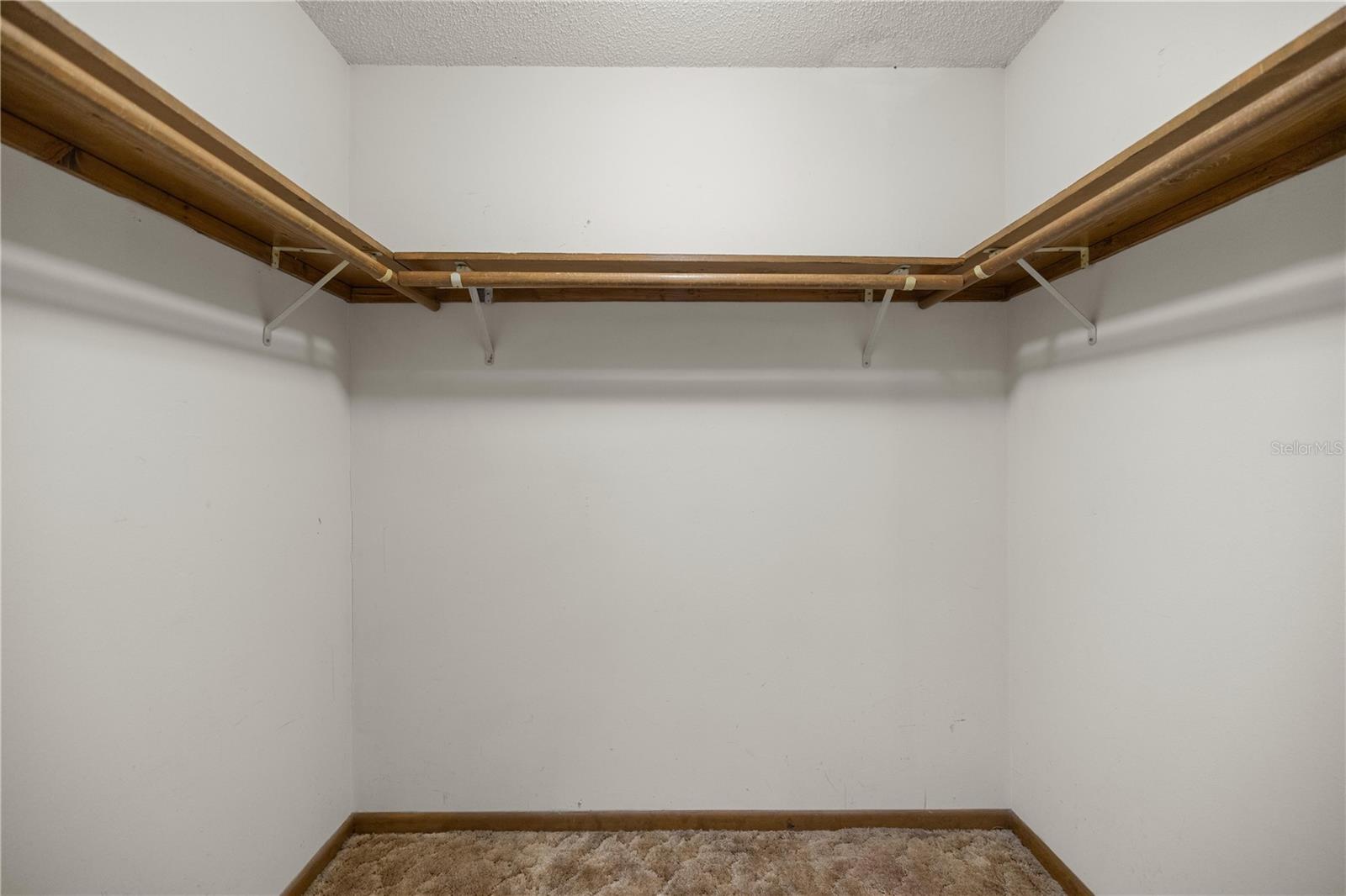 INVERNESS HIGHLANDS WEST - Residential