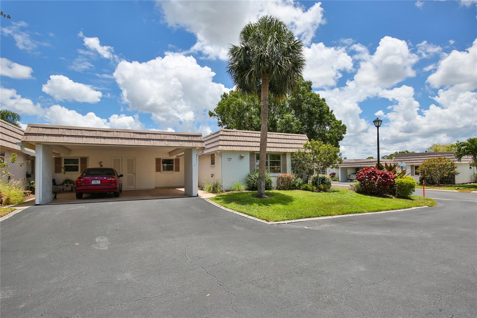 STRATHMORE RIVERSIDE II - Residential