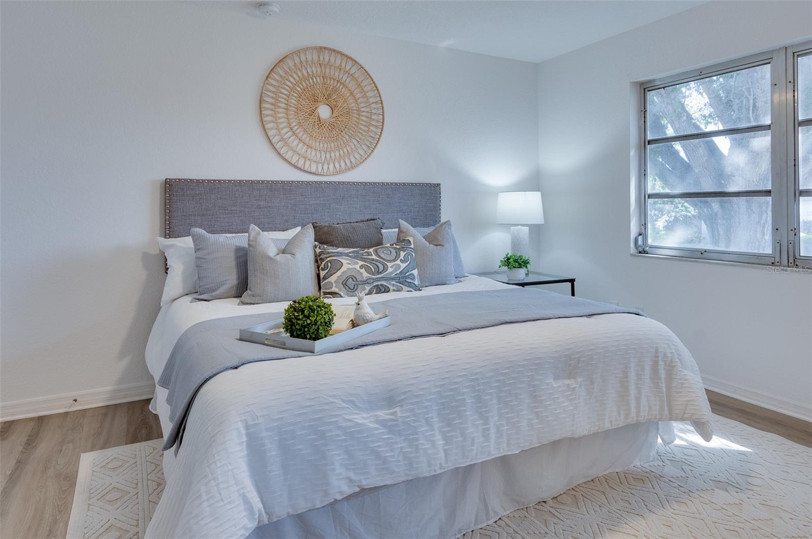 STRATHMORE RIVERSIDE II - Residential