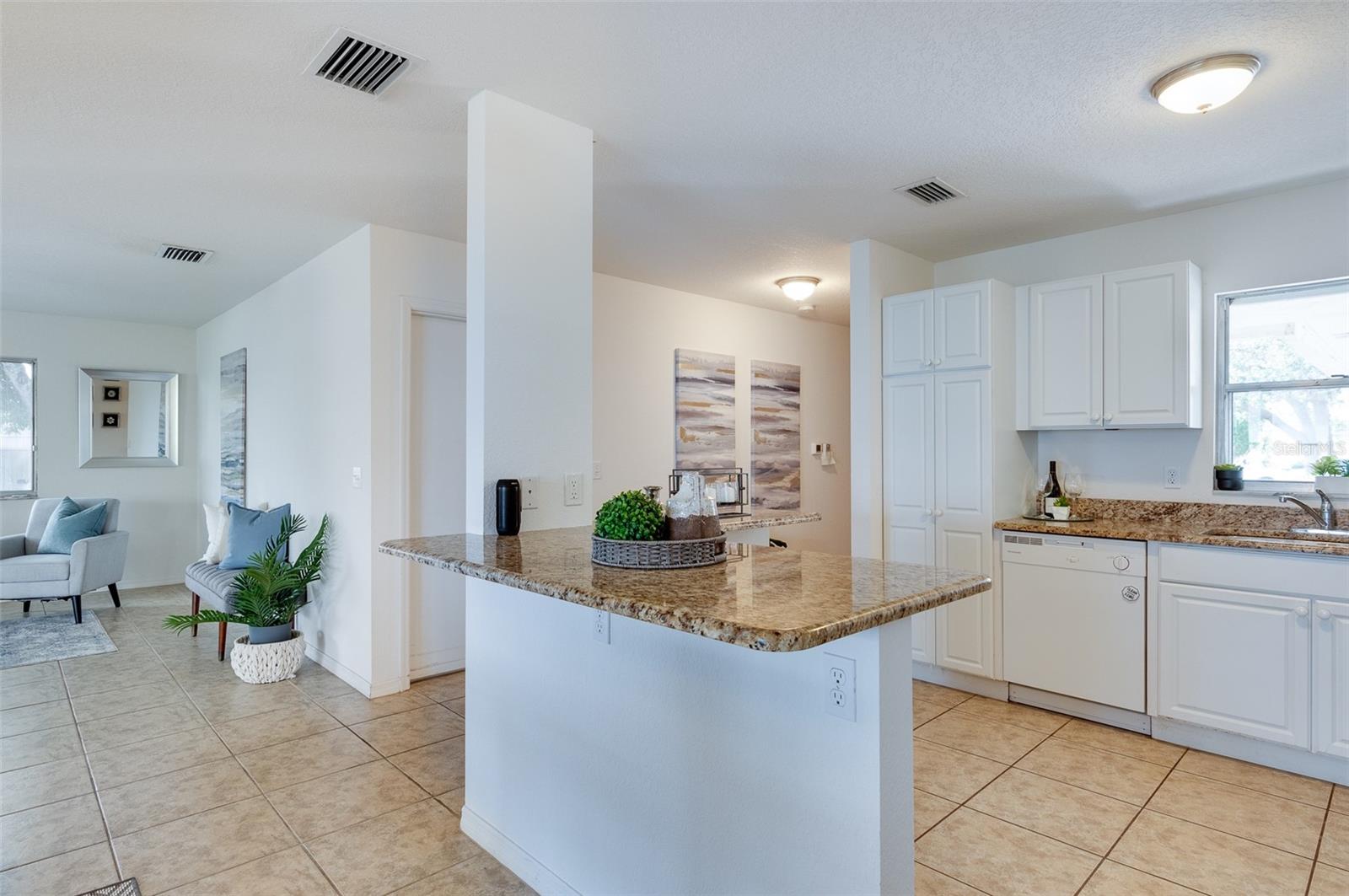 STRATHMORE RIVERSIDE II - Residential