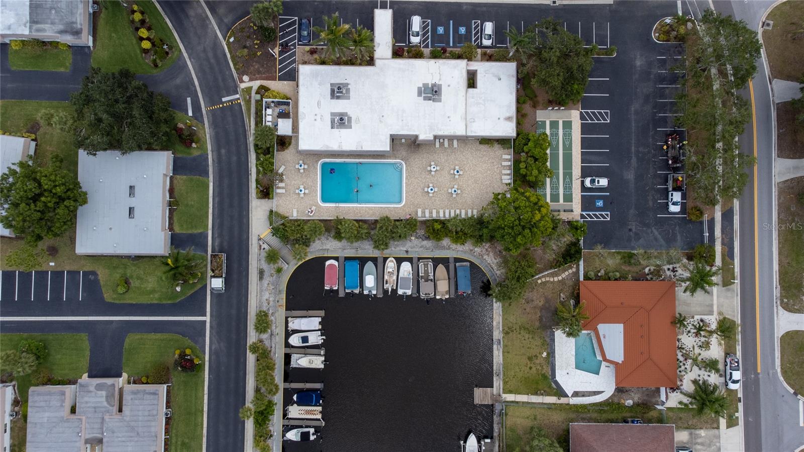 STRATHMORE RIVERSIDE II - Residential