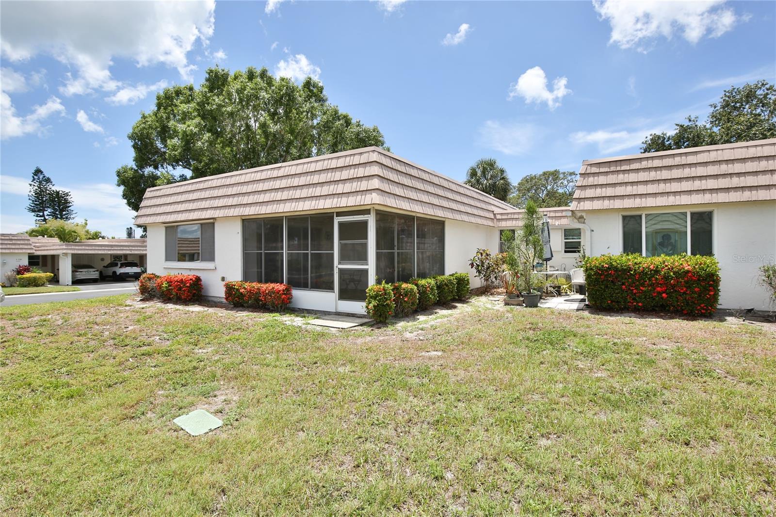 STRATHMORE RIVERSIDE II - Residential