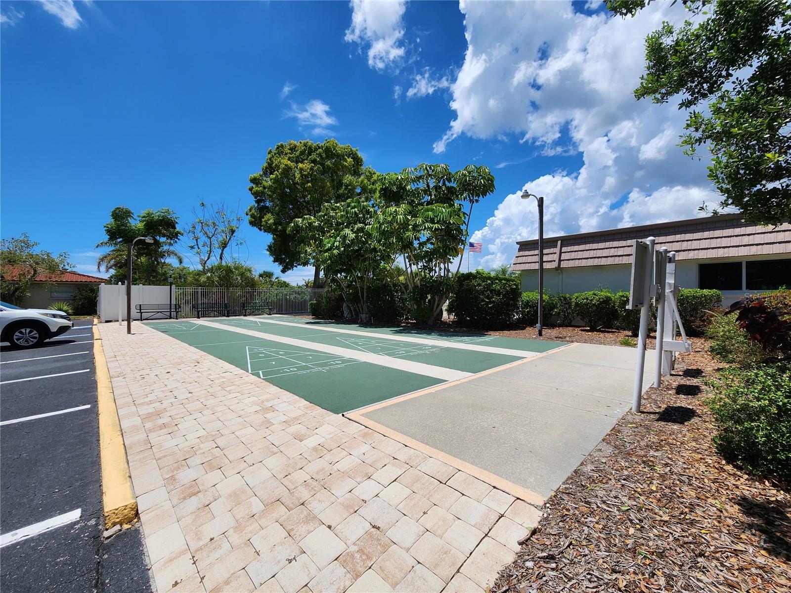 STRATHMORE RIVERSIDE II - Residential