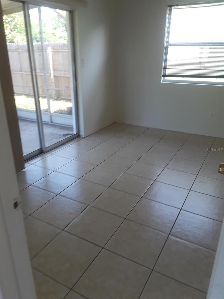 CURLEW CITY - Residential Lease