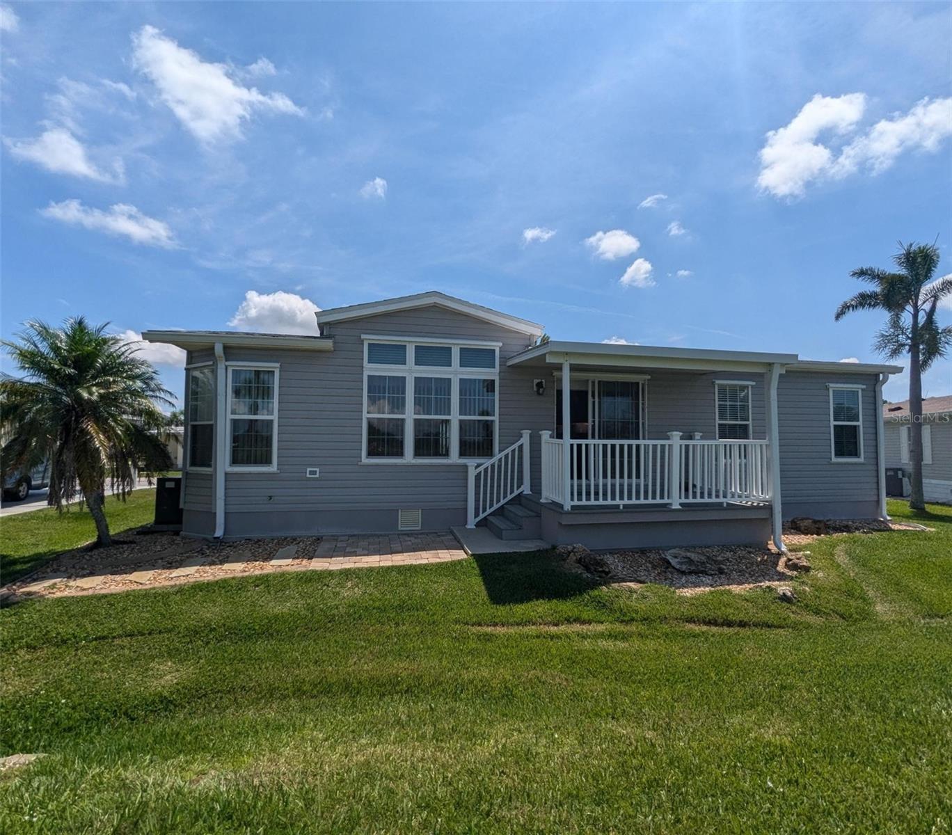 2100 KINGS HIGHWAY 361