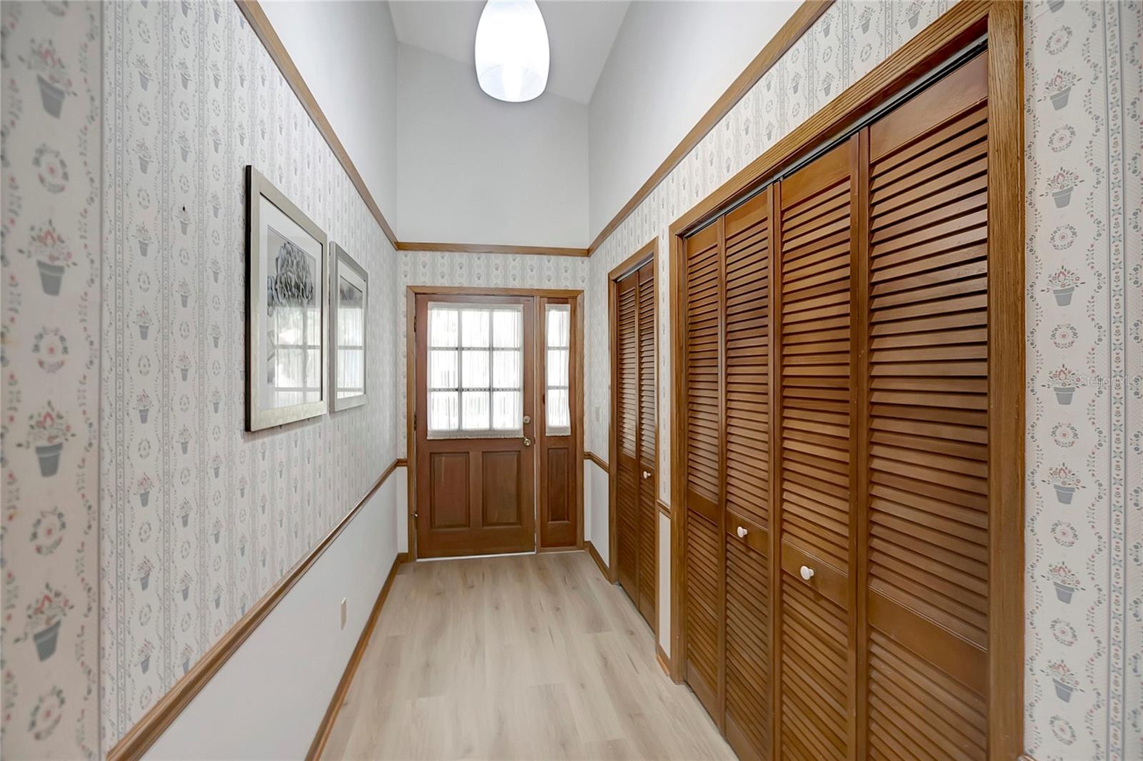 RIDGEWOOD GROVES - Residential