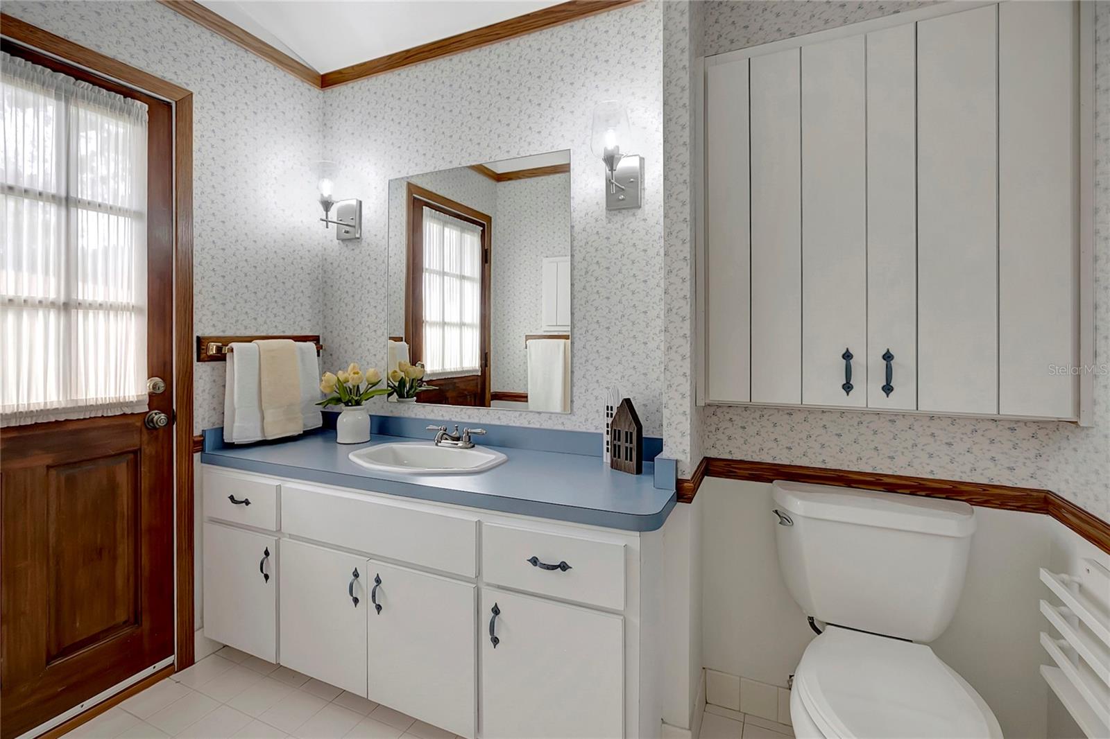 RIDGEWOOD GROVES - Residential