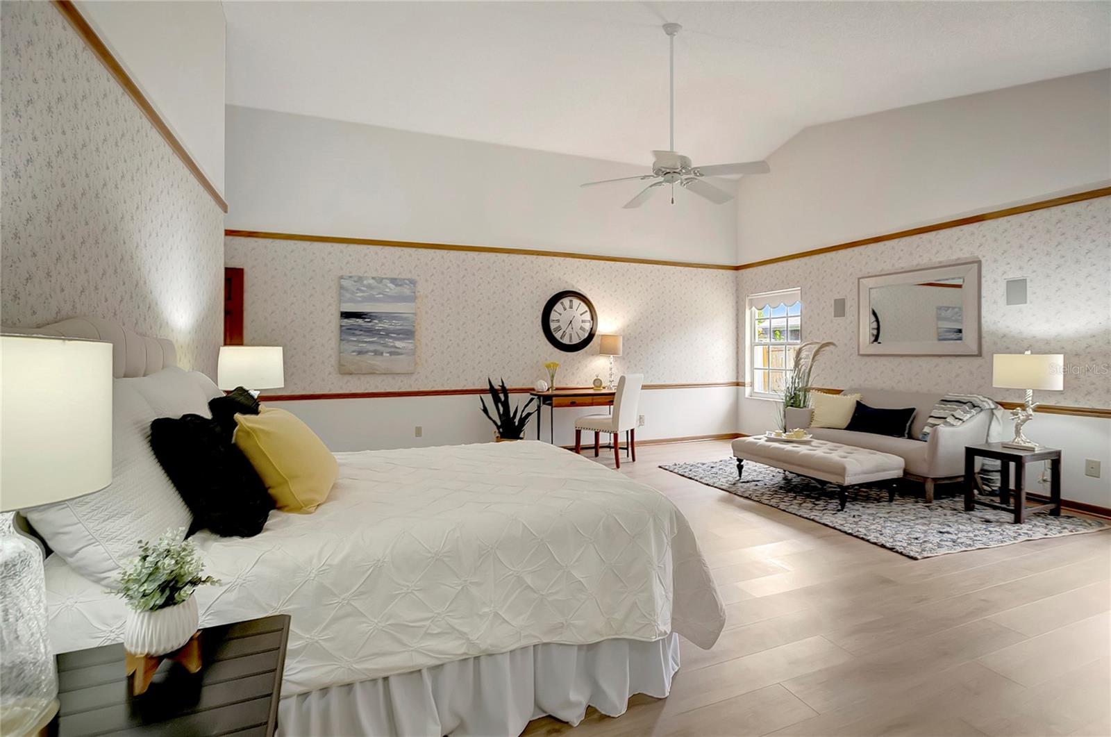 RIDGEWOOD GROVES - Residential