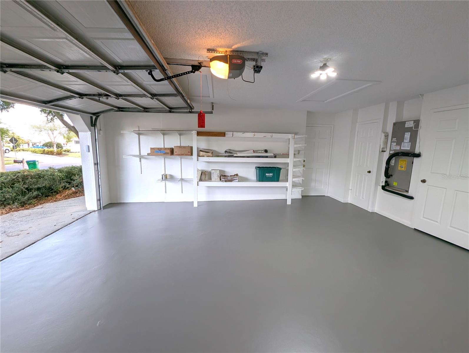 RIDGEWOOD GROVES - Residential