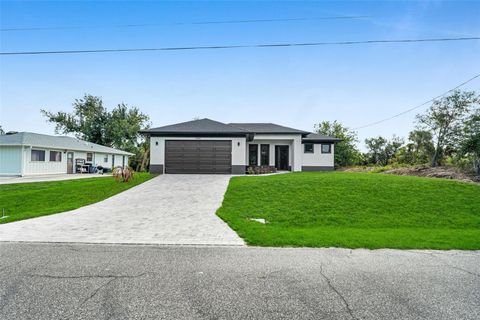 Photo of 7054 Rosemont Drive, Englewood, FL 34224 (MLS # TB8388852)