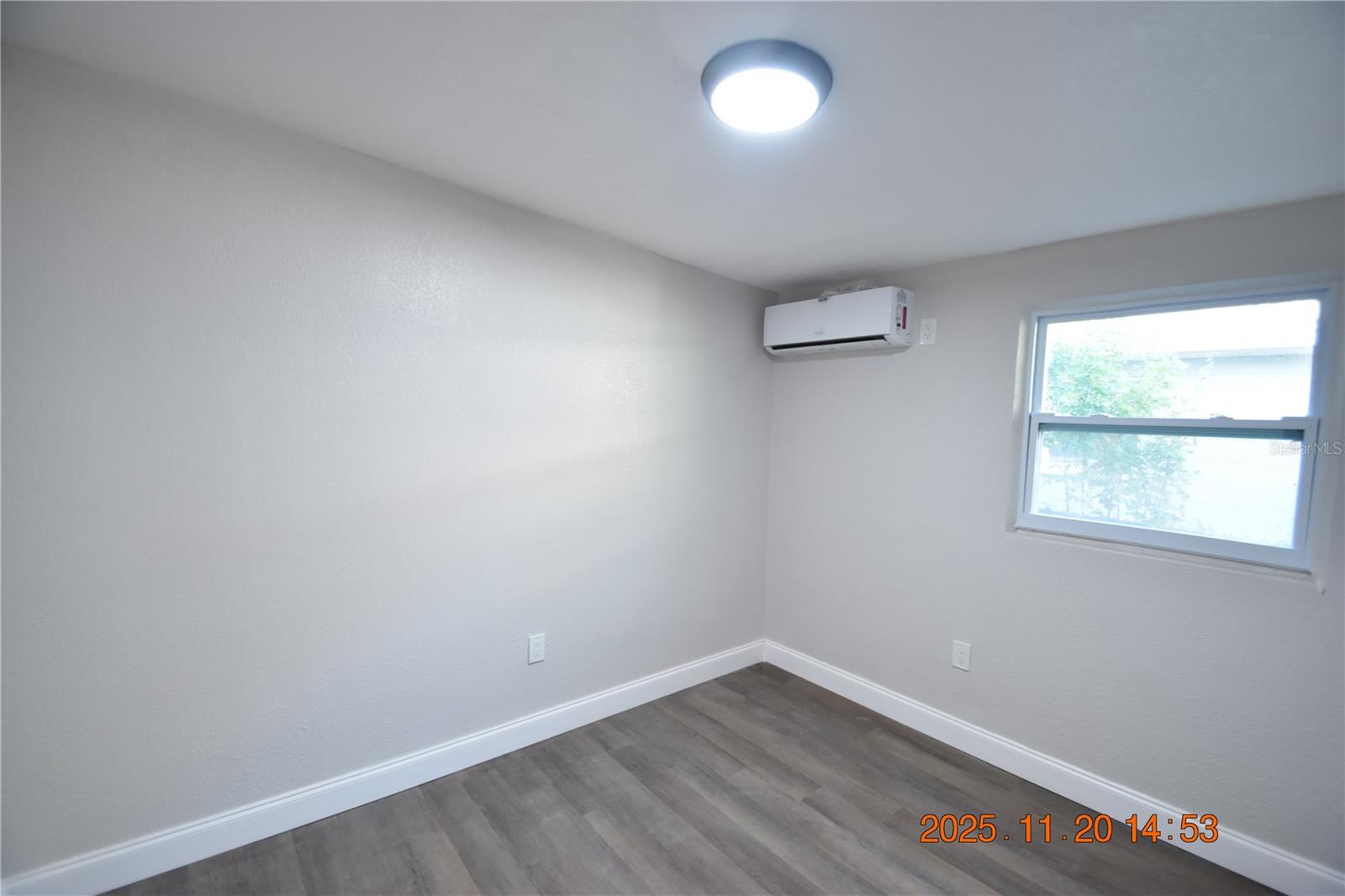 DISSTON & KEENEYS - Residential Lease