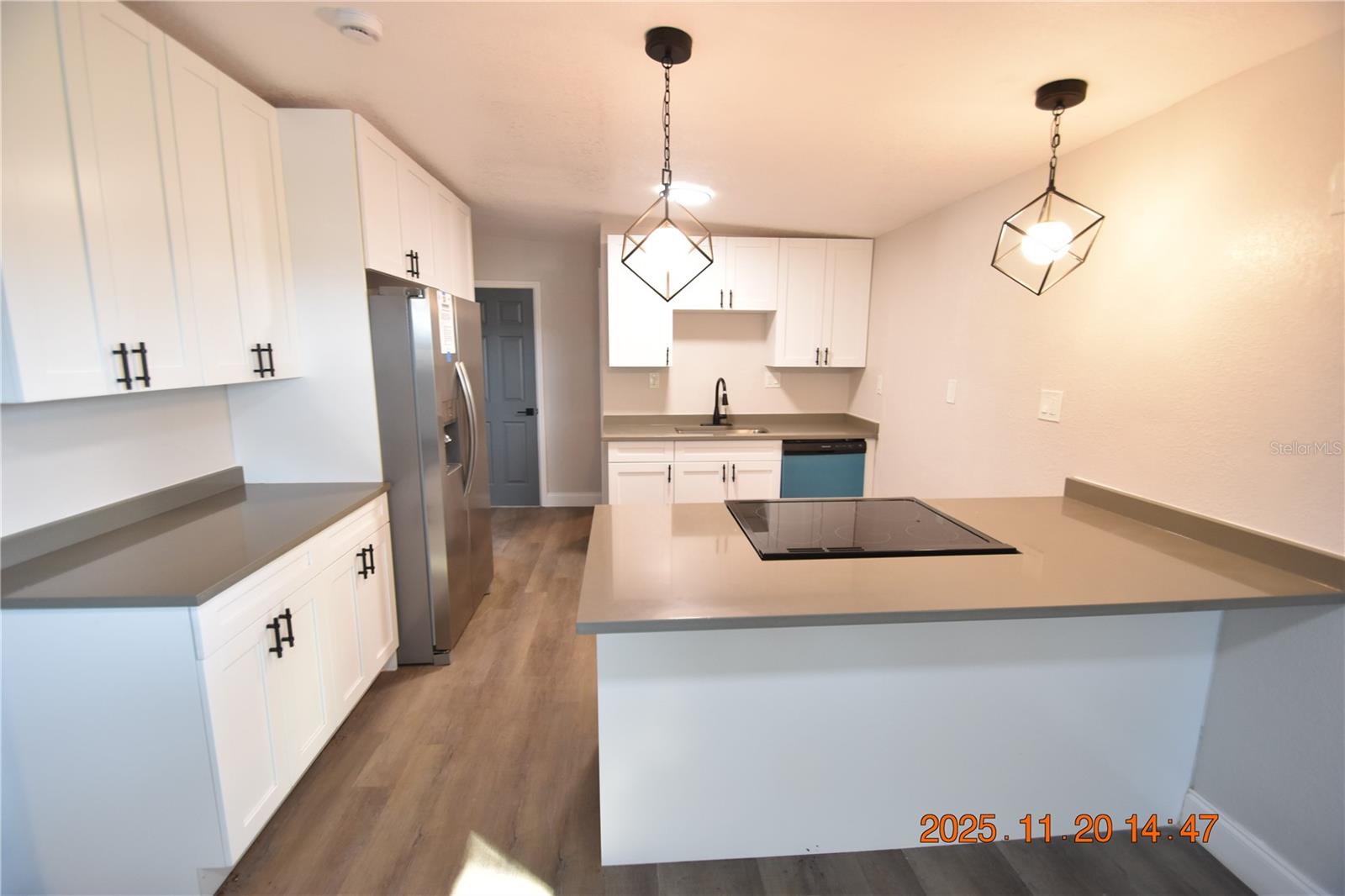 DISSTON & KEENEYS - Residential Lease