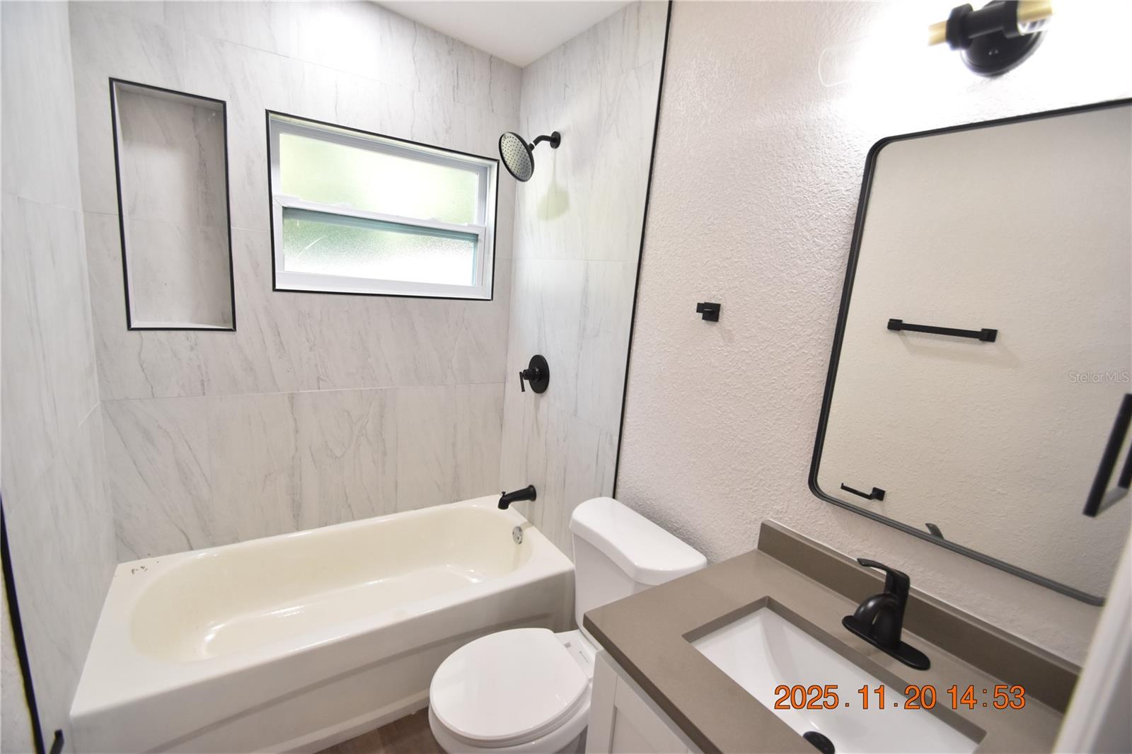 DISSTON & KEENEYS - Residential Lease