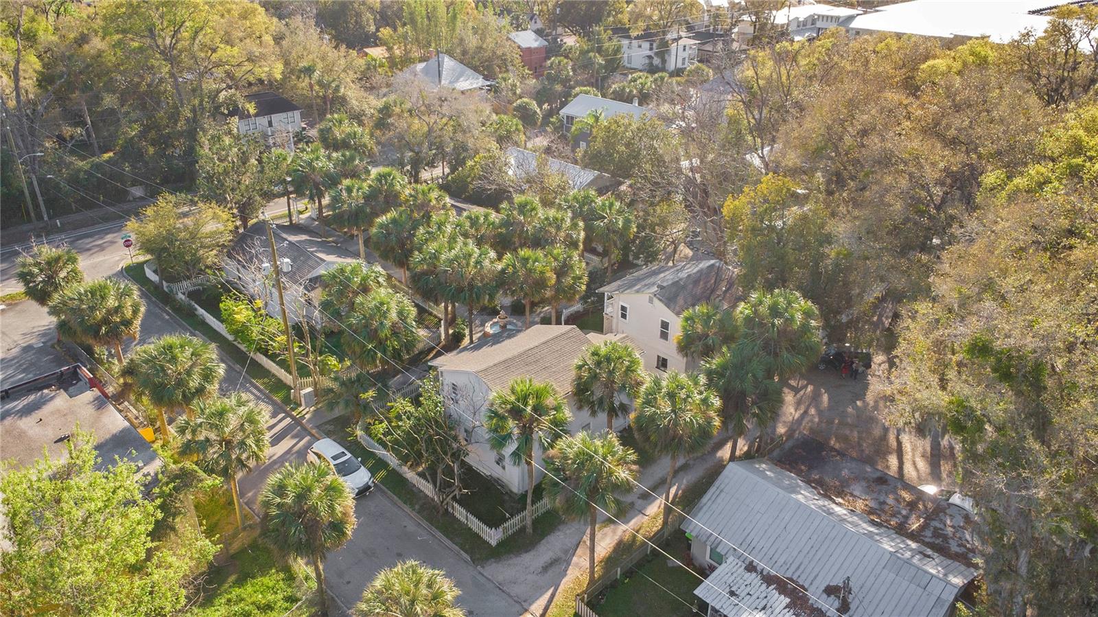 215 E VOORHIS AVENUE 2D