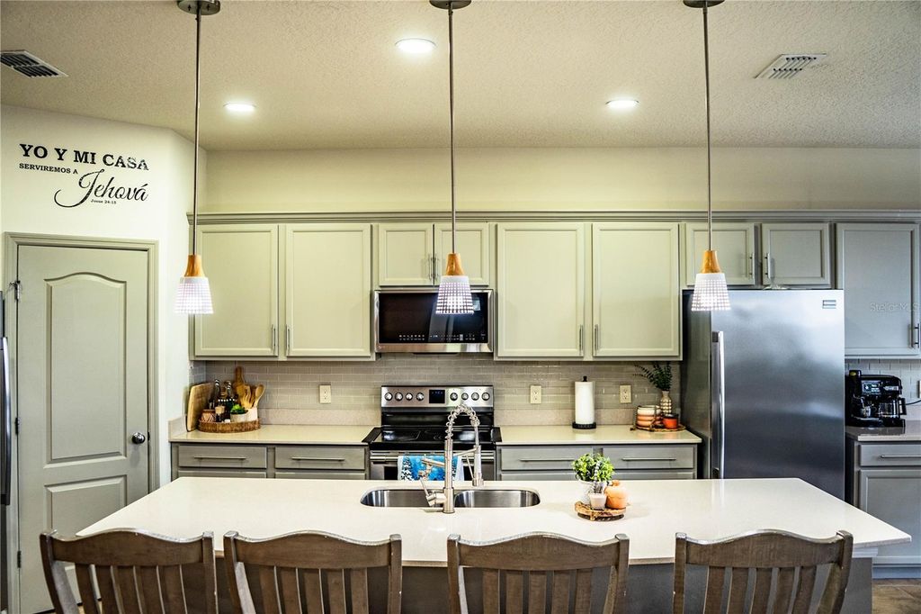 Photo of 8743 Conoy Avenue, Polk City, FL 33868 (MLS # L4956744)