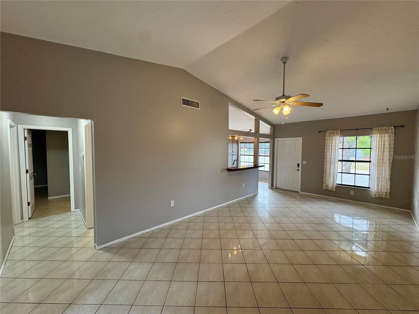 POINSETTIA PARK REV - Residential Lease