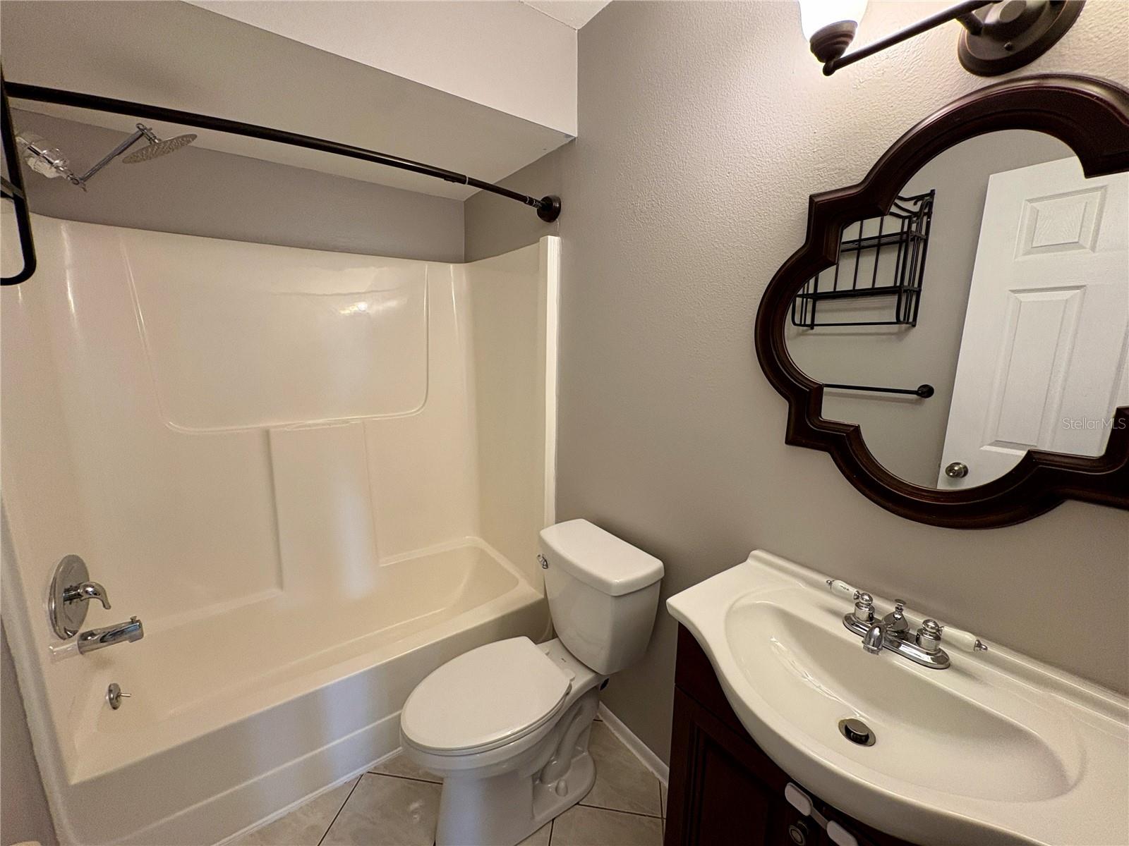 POINSETTIA PARK REV - Residential Lease