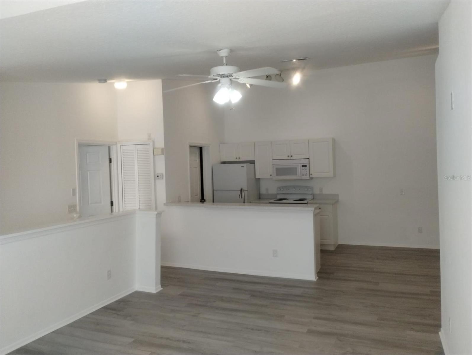 5904 WILLOW RIDGE DRIVE 202