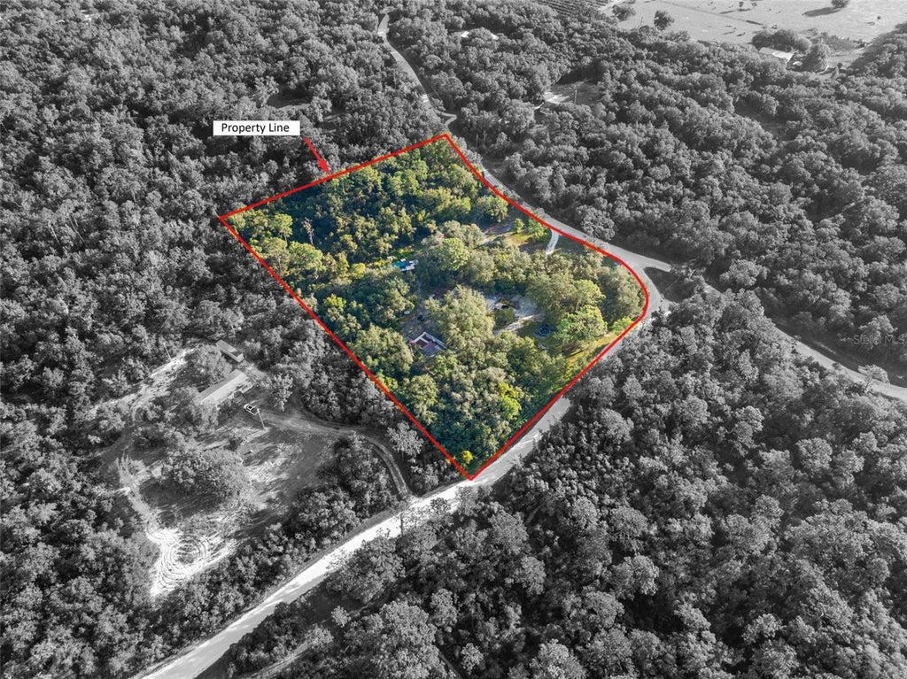 Photo of 3310 Bob Cat Trail, Lake Wales, FL 33898 (MLS # TB8558626)