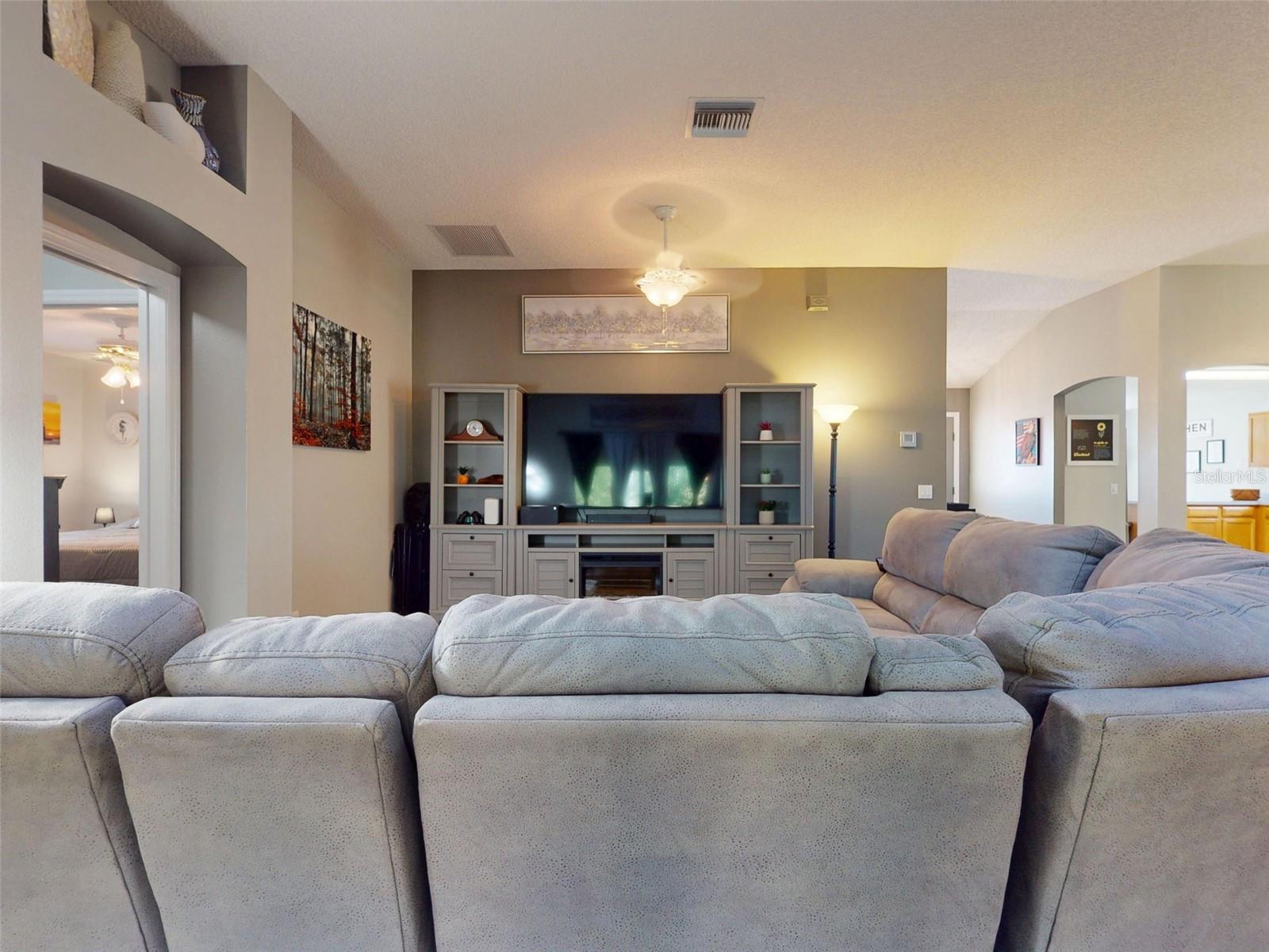 VILLAGES SUMTER - Residential