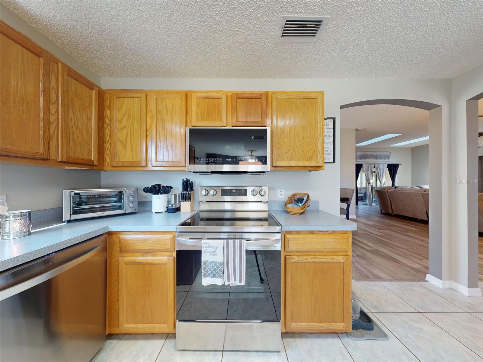 VILLAGES SUMTER - Residential