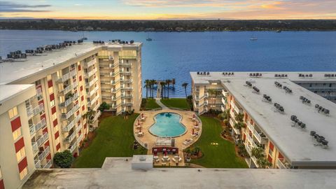 Condominium in DAYTONA BEACH FL 2801 HALIFAX AVENUE.jpg