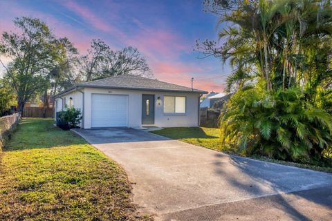 3311 19TH STREET E BRADENTON FL 34208