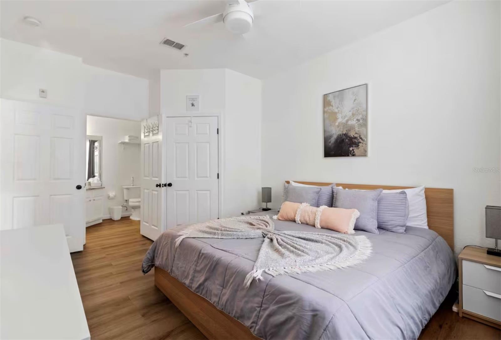 VENTURA AT WINDSOR HILLS CONDO PH 3 - Residential