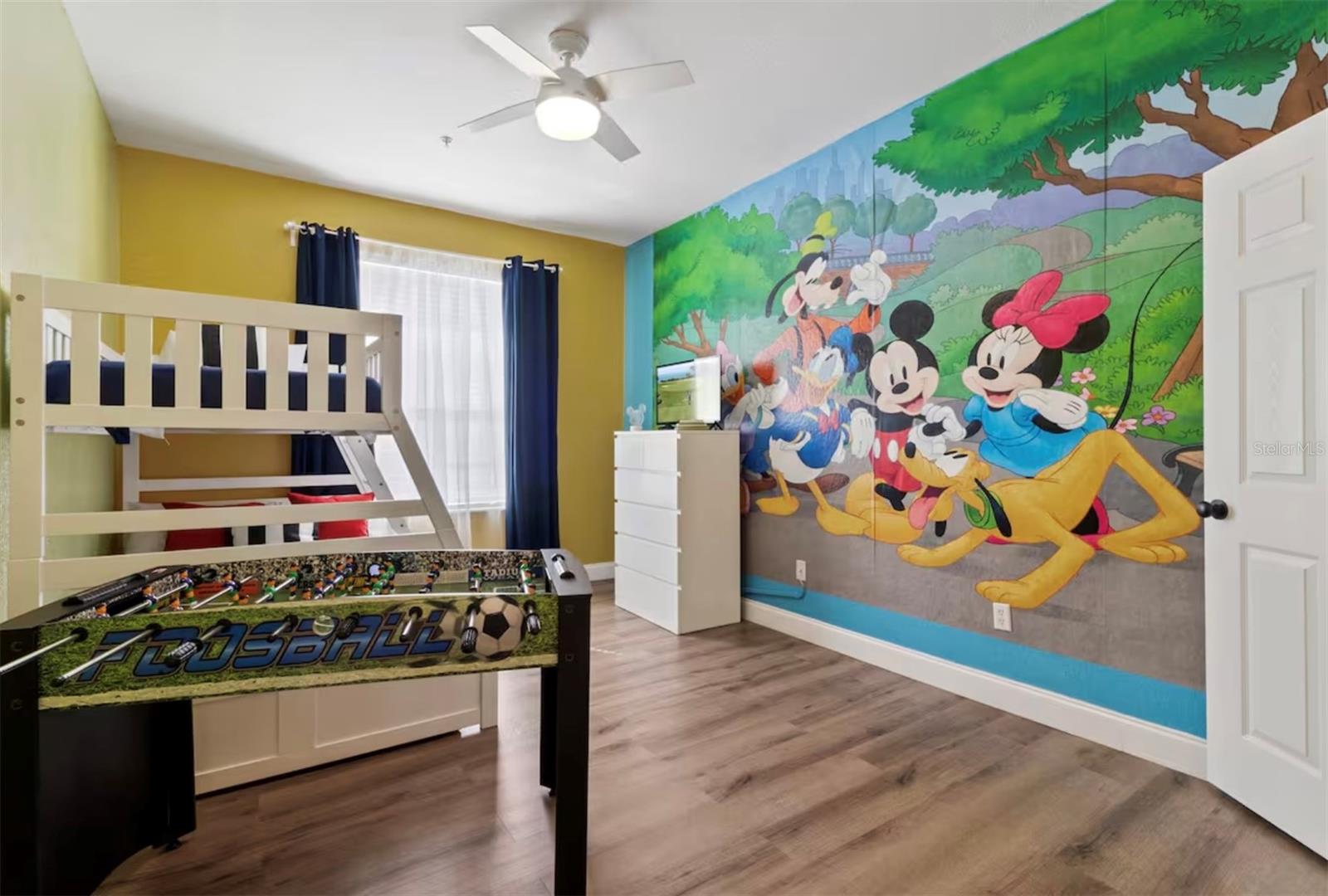 VENTURA AT WINDSOR HILLS CONDO PH 3 - Residential