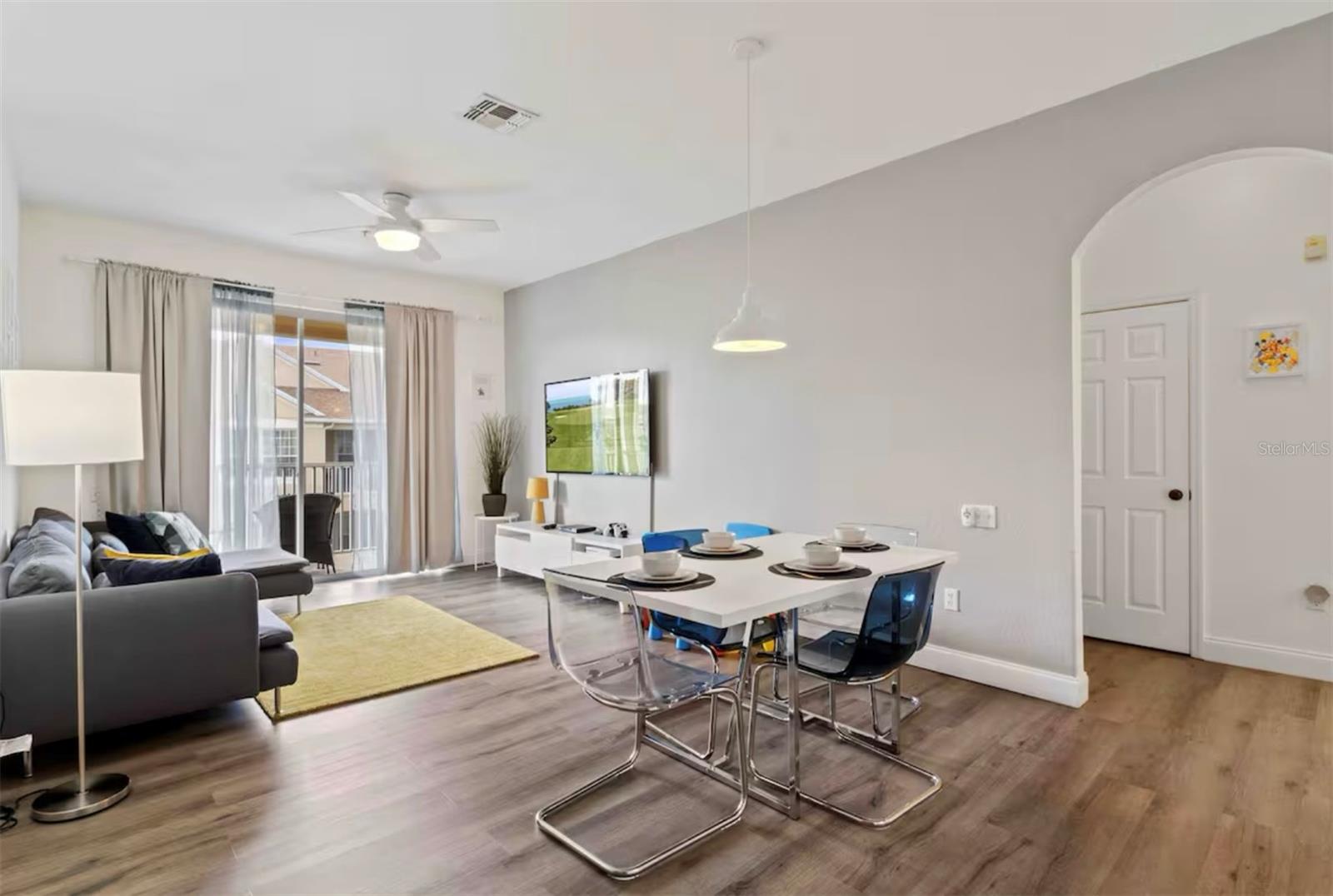 VENTURA AT WINDSOR HILLS CONDO PH 3 - Residential