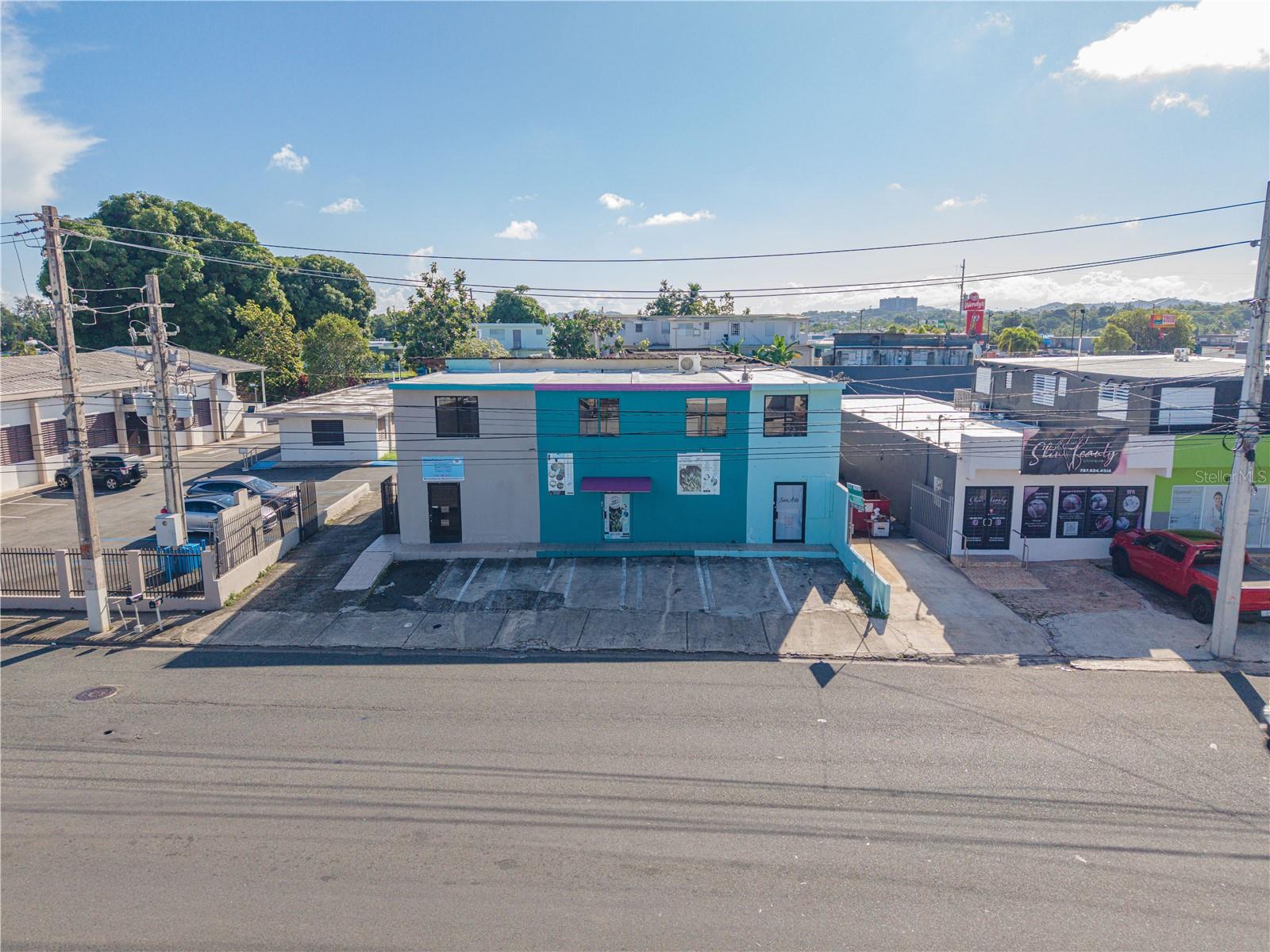 PR 840 ROYAL TOWN