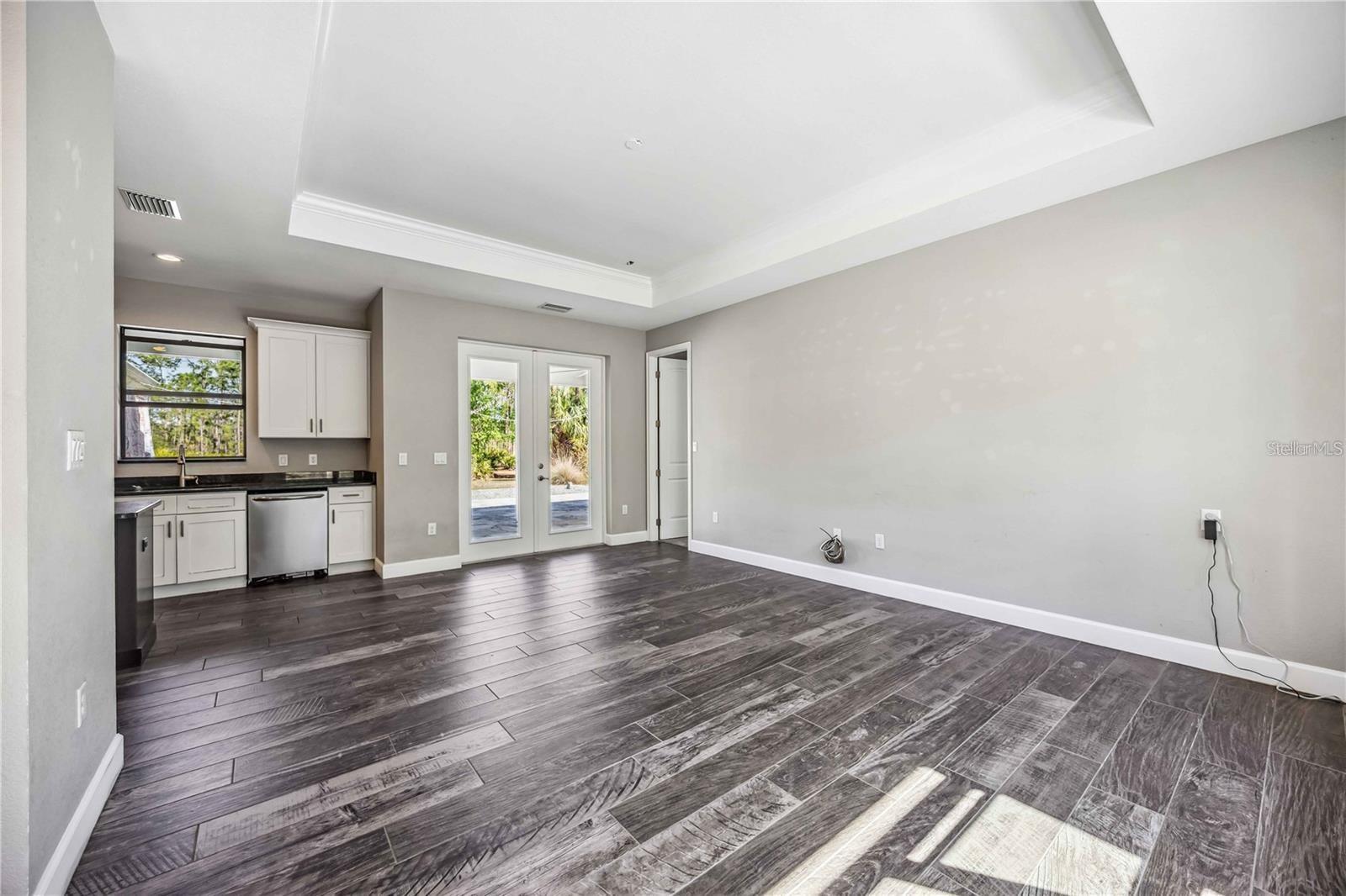 NORTH PORT CHARLOTTE ESTATES - Residential