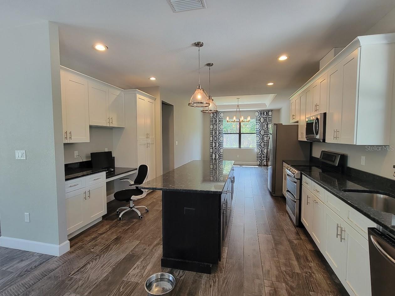 NORTH PORT CHARLOTTE ESTATES - Residential