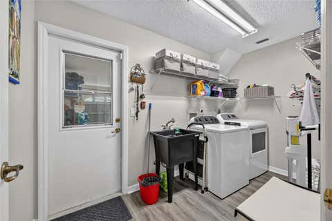 Tiny photo for 54 Hickory Loop, Ocala, FL 34472 (MLS # GC542227)