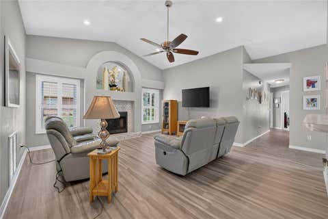 Tiny photo for 54 Hickory Loop, Ocala, FL 34472 (MLS # GC542227)