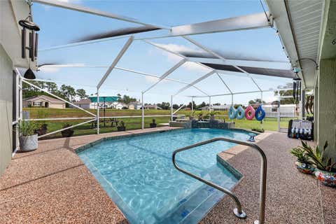 Tiny photo for 54 Hickory Loop, Ocala, FL 34472 (MLS # GC542227)
